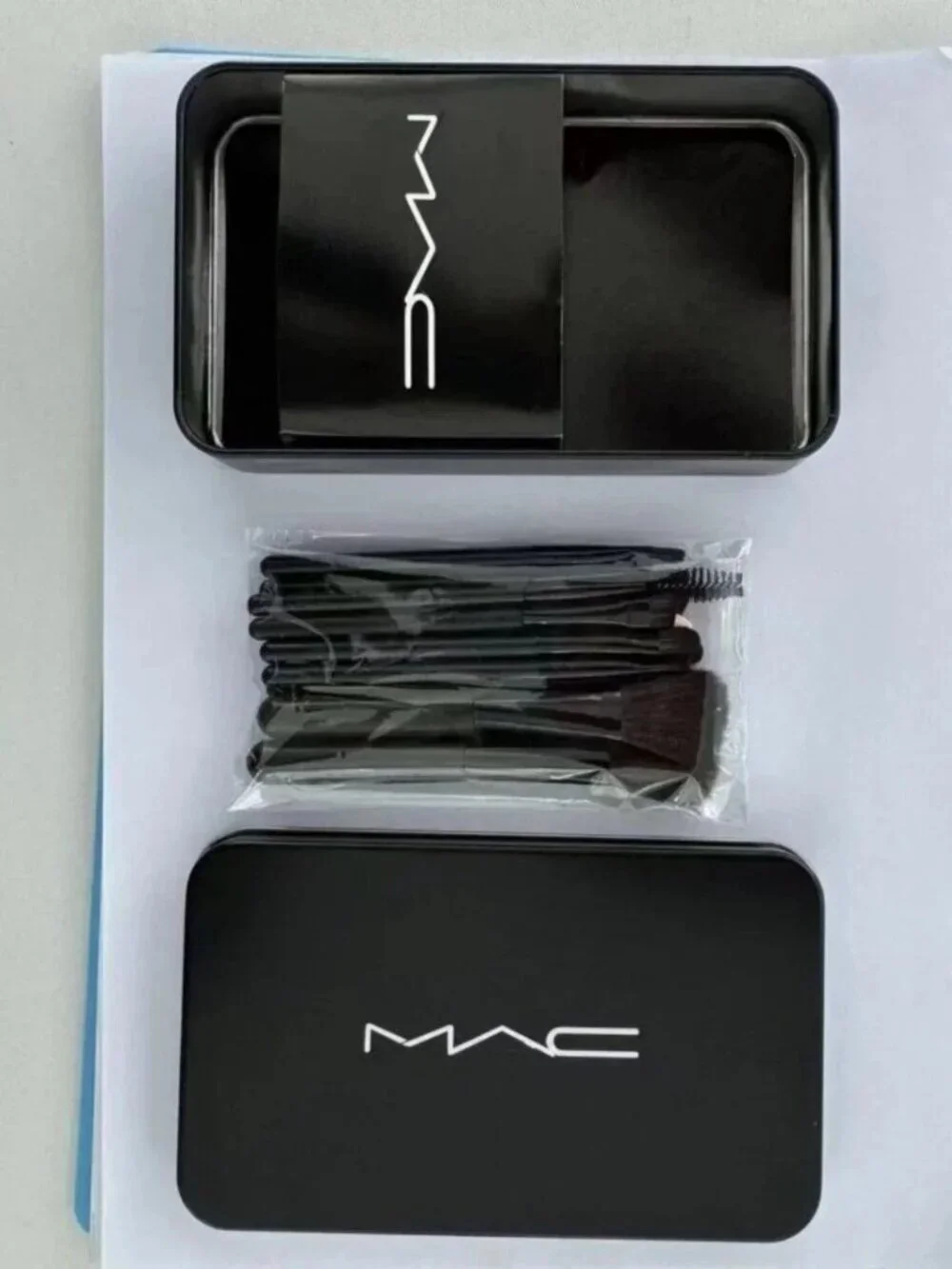 Mac Makeup Brush Set Iron Box Set Blush Eyeshadow Foundation Brush 12PCS